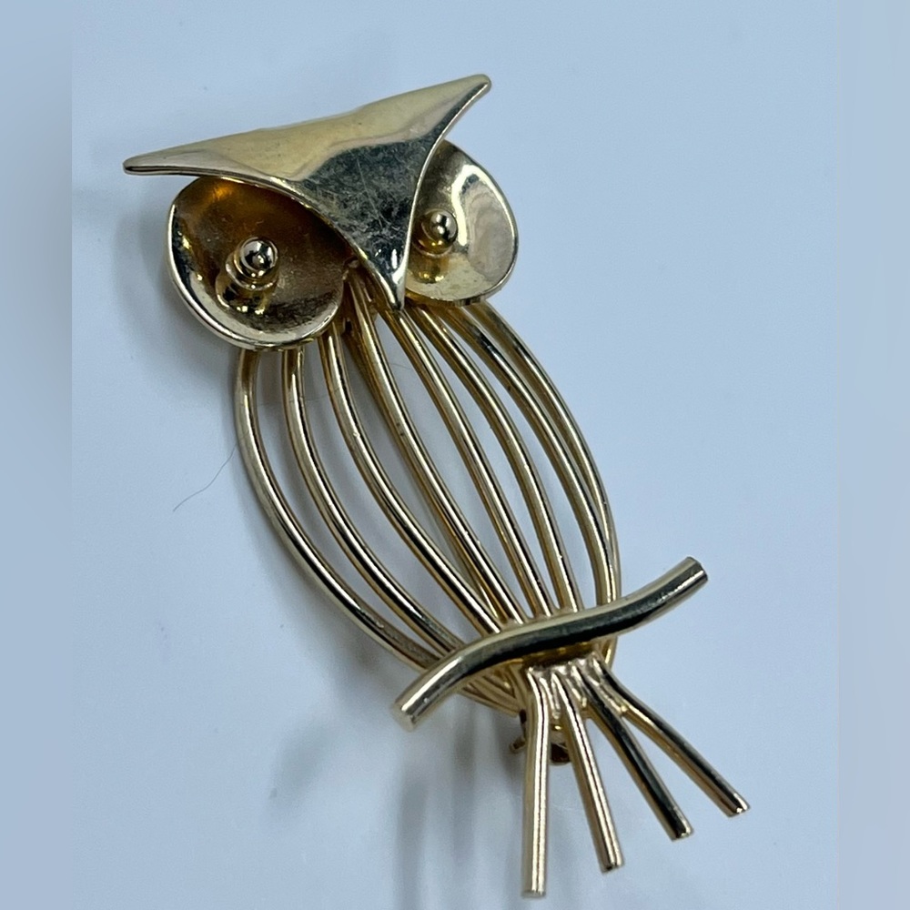 Winard vintage 12kgf gold filled 1 5/8” owl brooch pin (637)
